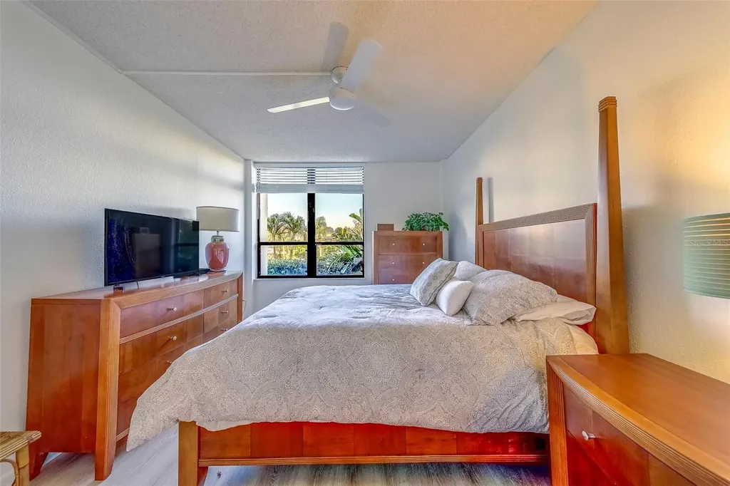 400 Island Way Clearwater Beach FL 33767
