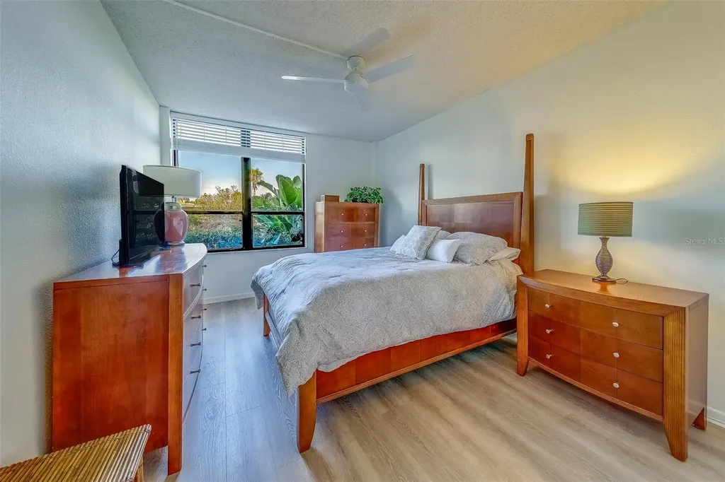 400 Island Way Clearwater Beach FL 33767