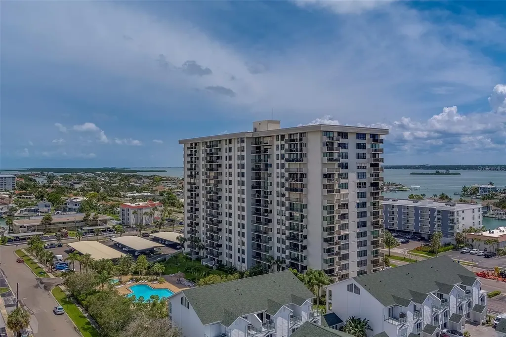 400 Island Way Clearwater Beach FL 33767