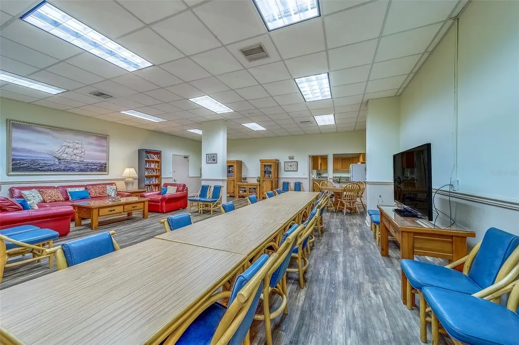 400 Island Way Clearwater Beach FL 33767
