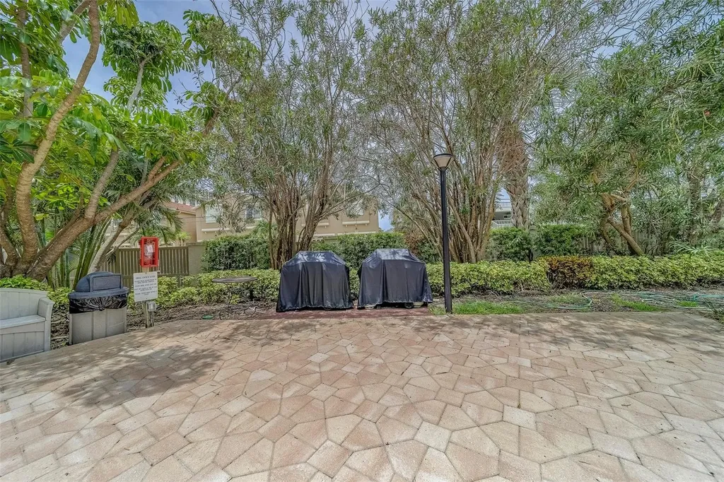 400 Island Way Clearwater Beach FL 33767