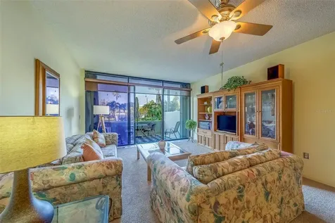 400 Island Way Clearwater Beach FL 33767