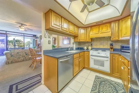 400 Island Way Clearwater Beach FL 33767