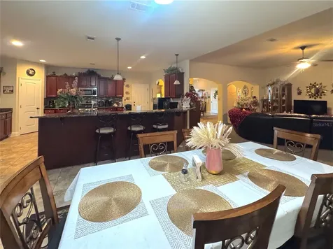 223 Paradise Palm Circle Crestview FL 32536