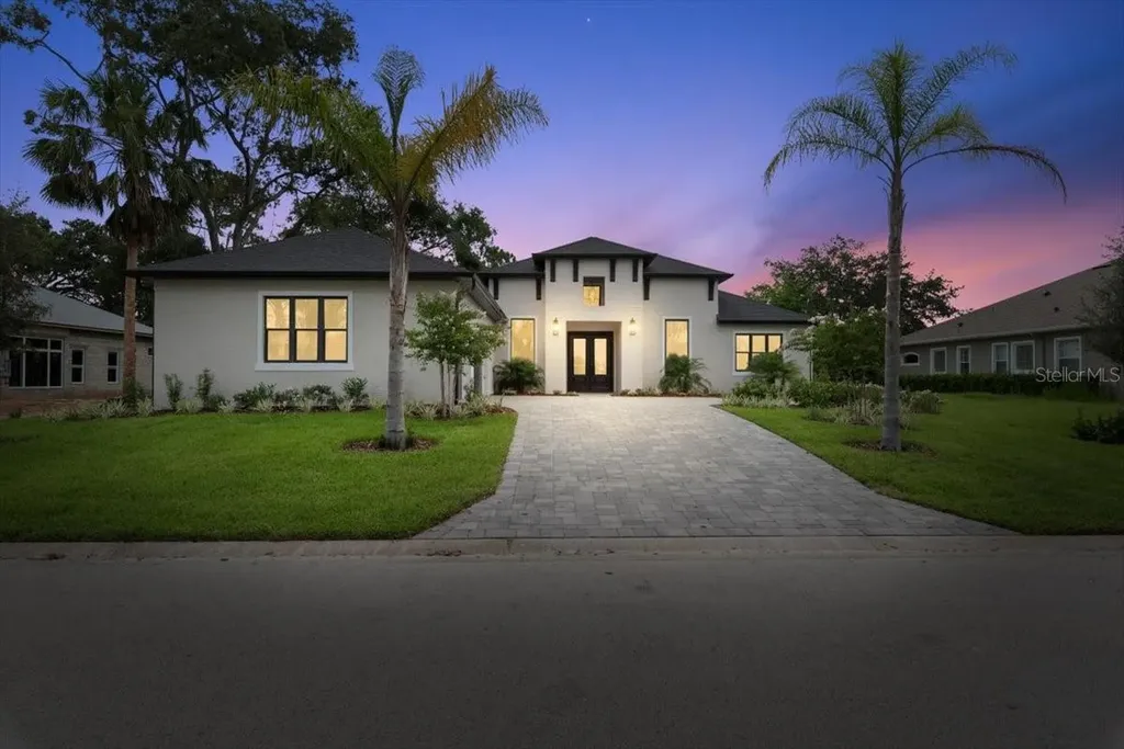 17 Old Oak Drive N Palm Coast FL 32137
