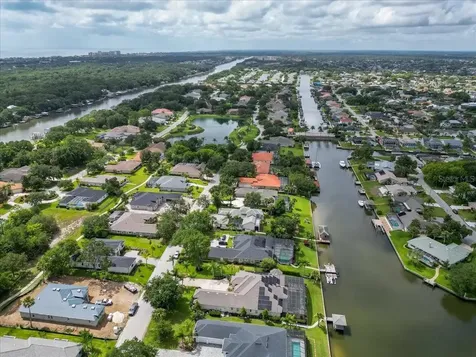 17 Old Oak Drive N Palm Coast FL 32137