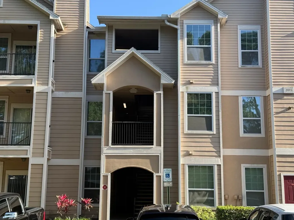 2015 Erving Circle Ocoee FL 34761