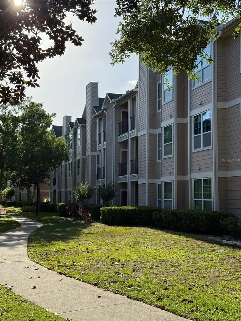 2015 Erving Circle Ocoee FL 34761