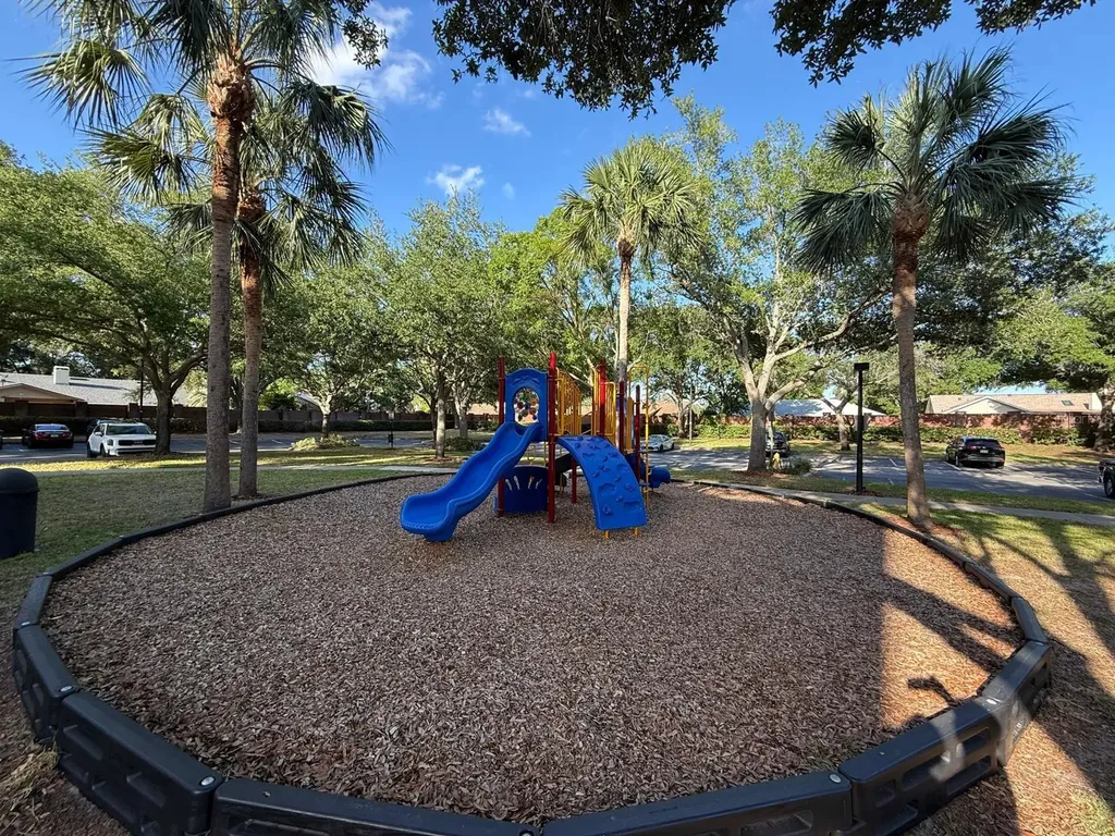 2015 Erving Circle Ocoee FL 34761