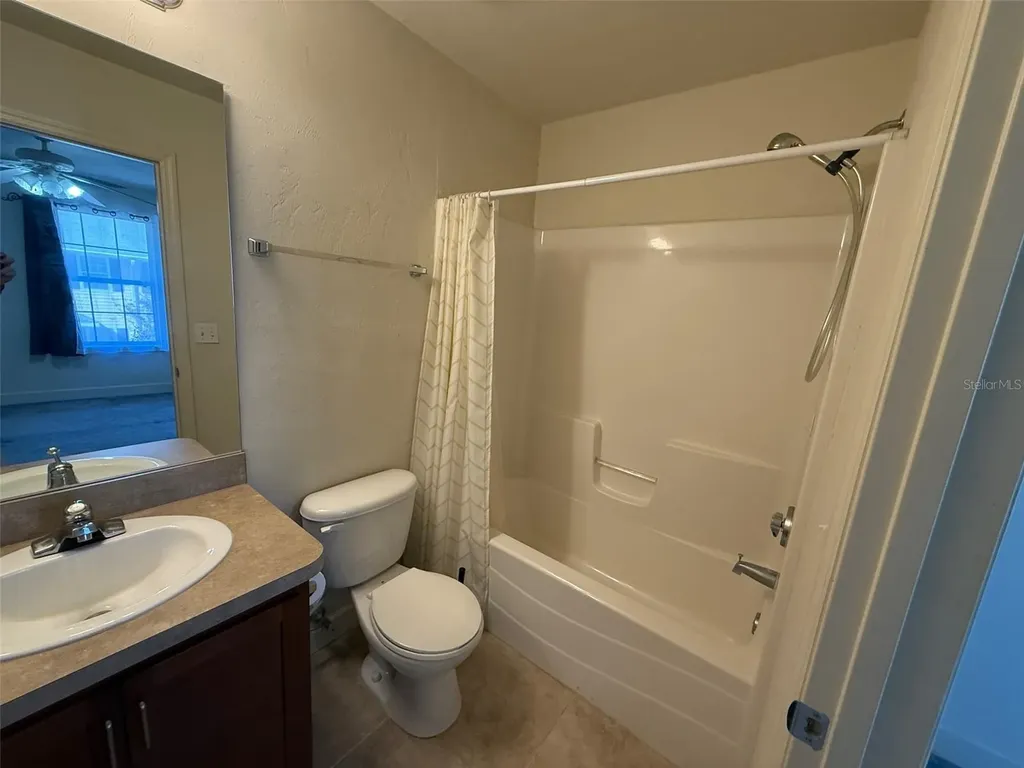 2945 SW 35th Place Gainesville FL 32608