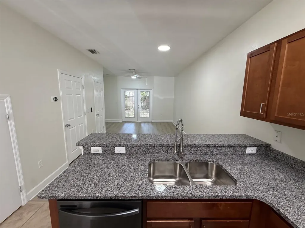 2945 SW 35th Place Gainesville FL 32608