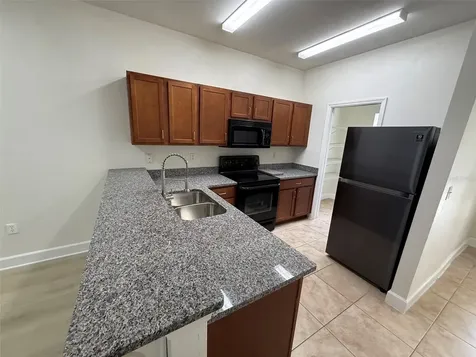 2945 SW 35th Place Gainesville FL 32608