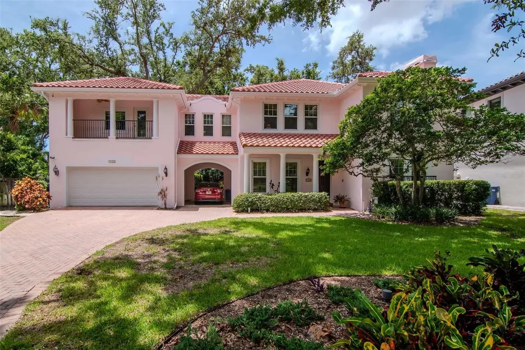 3122 W Waverly Park Tampa FL 33629