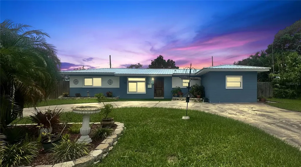 7230 17th Lane N St Petersburg FL 33702