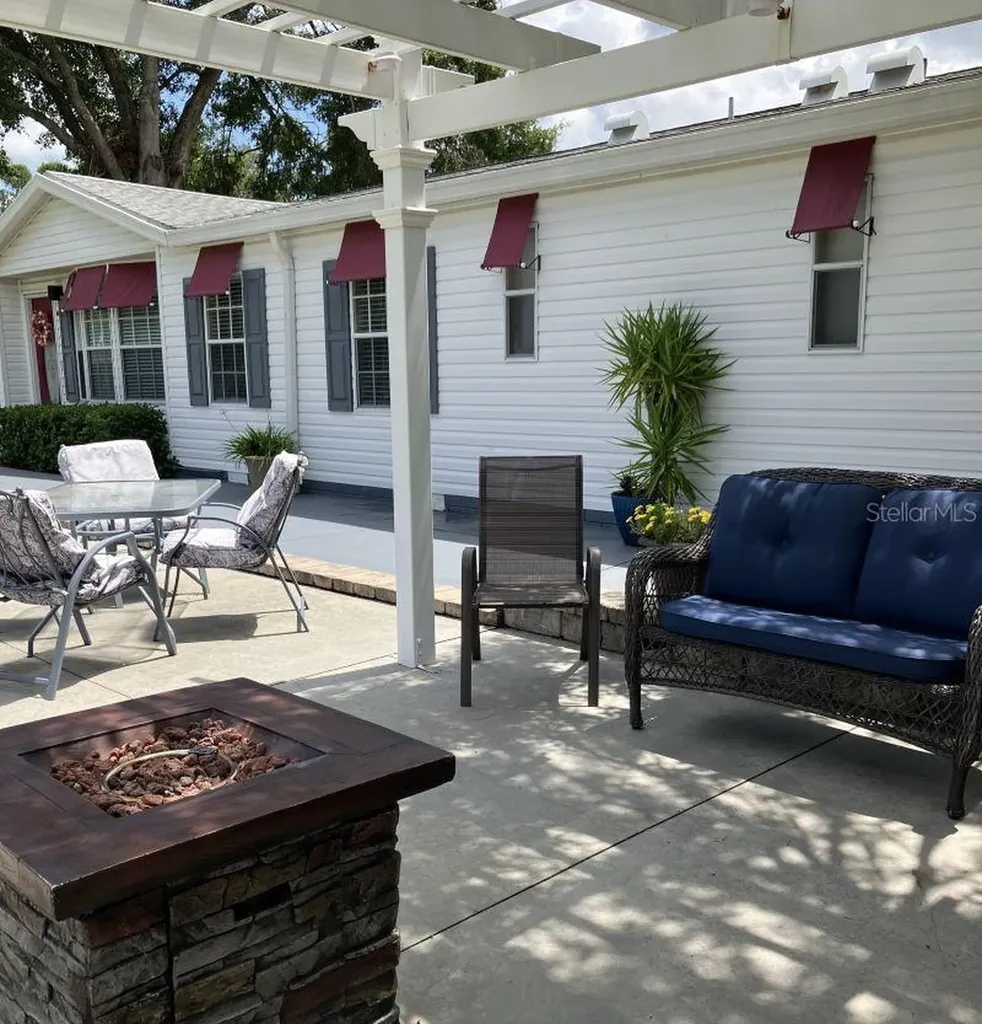 621 SW 79th Court Ocala FL 34474