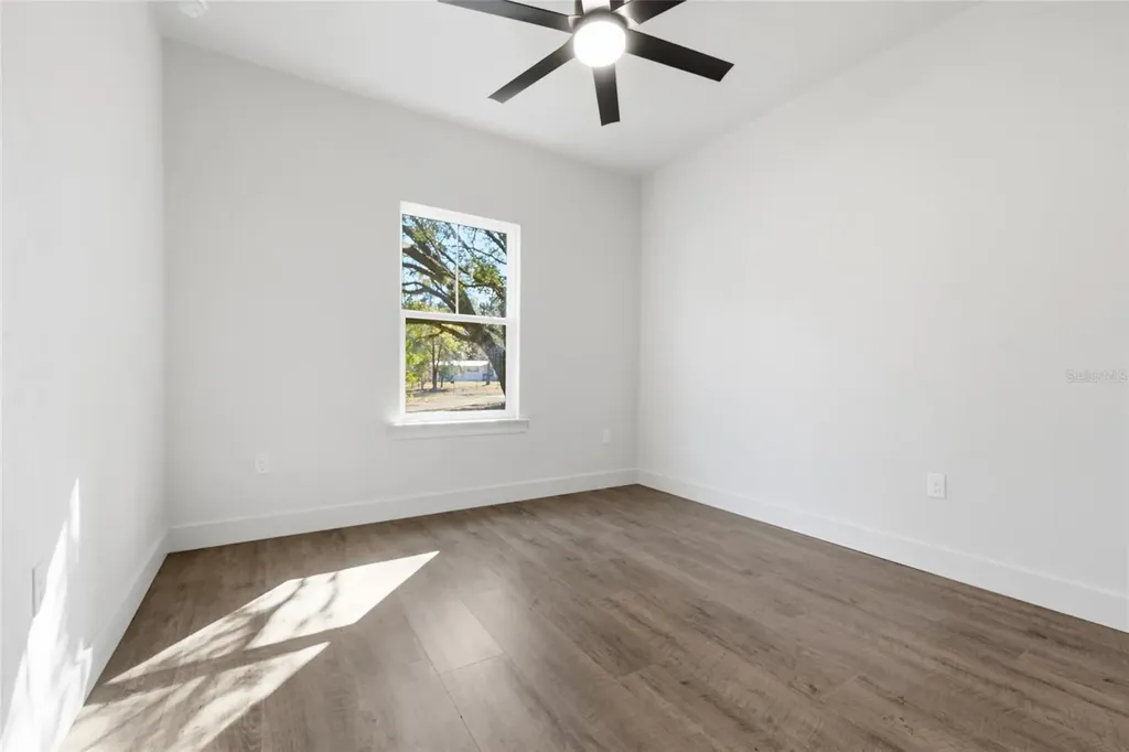 15204 NW 5th Avenue Newberry FL 32669