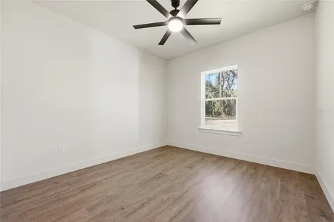 15204 NW 5th Avenue Newberry FL 32669