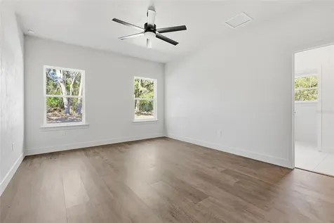 15204 NW 5th Avenue Newberry FL 32669