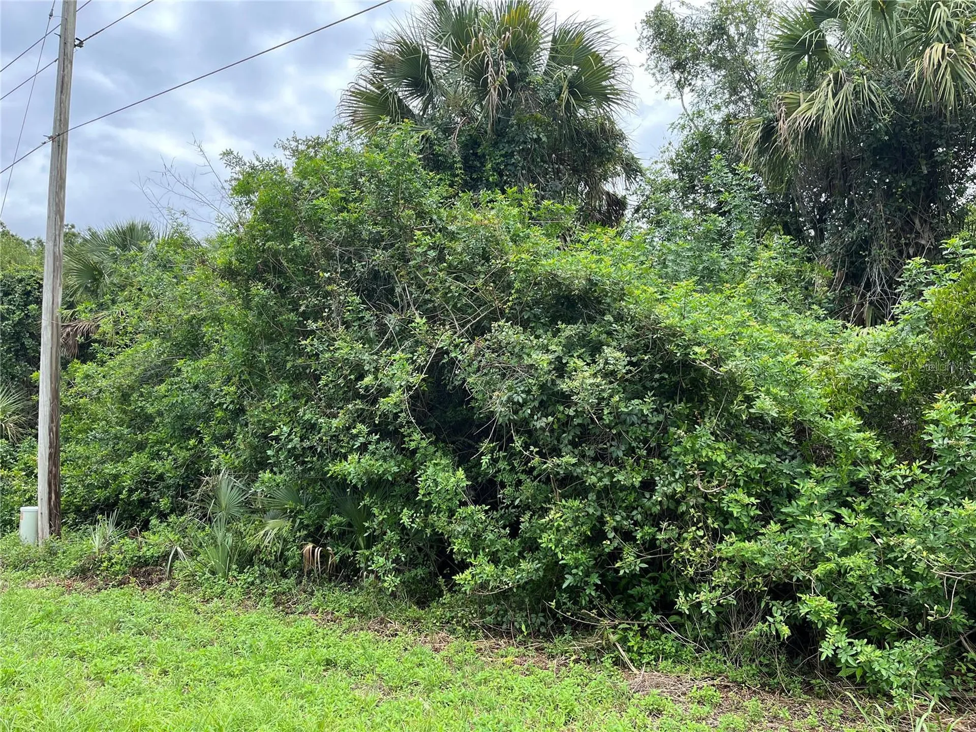 160 Mcarthur Boulevard Lehigh Acres FL 33974