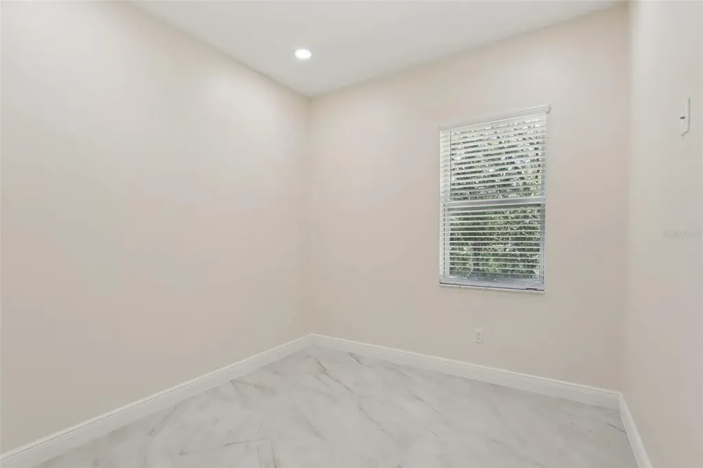 33433 Loop Court Webster FL 33597