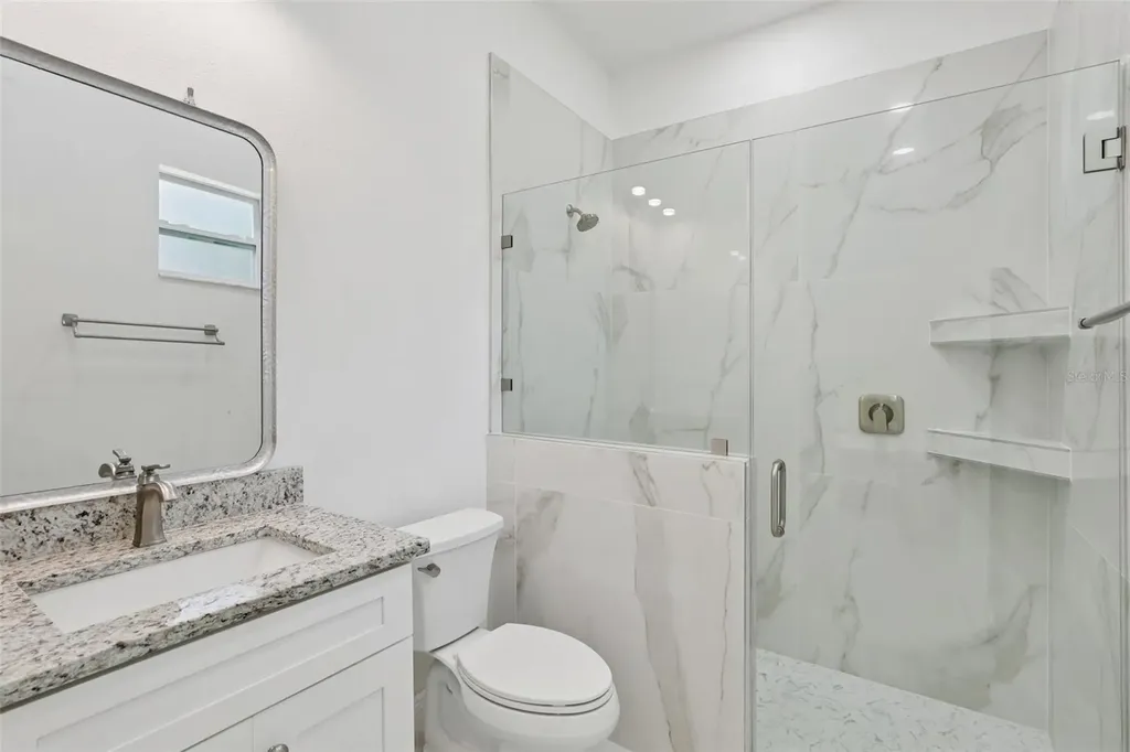 33433 Loop Court Webster FL 33597