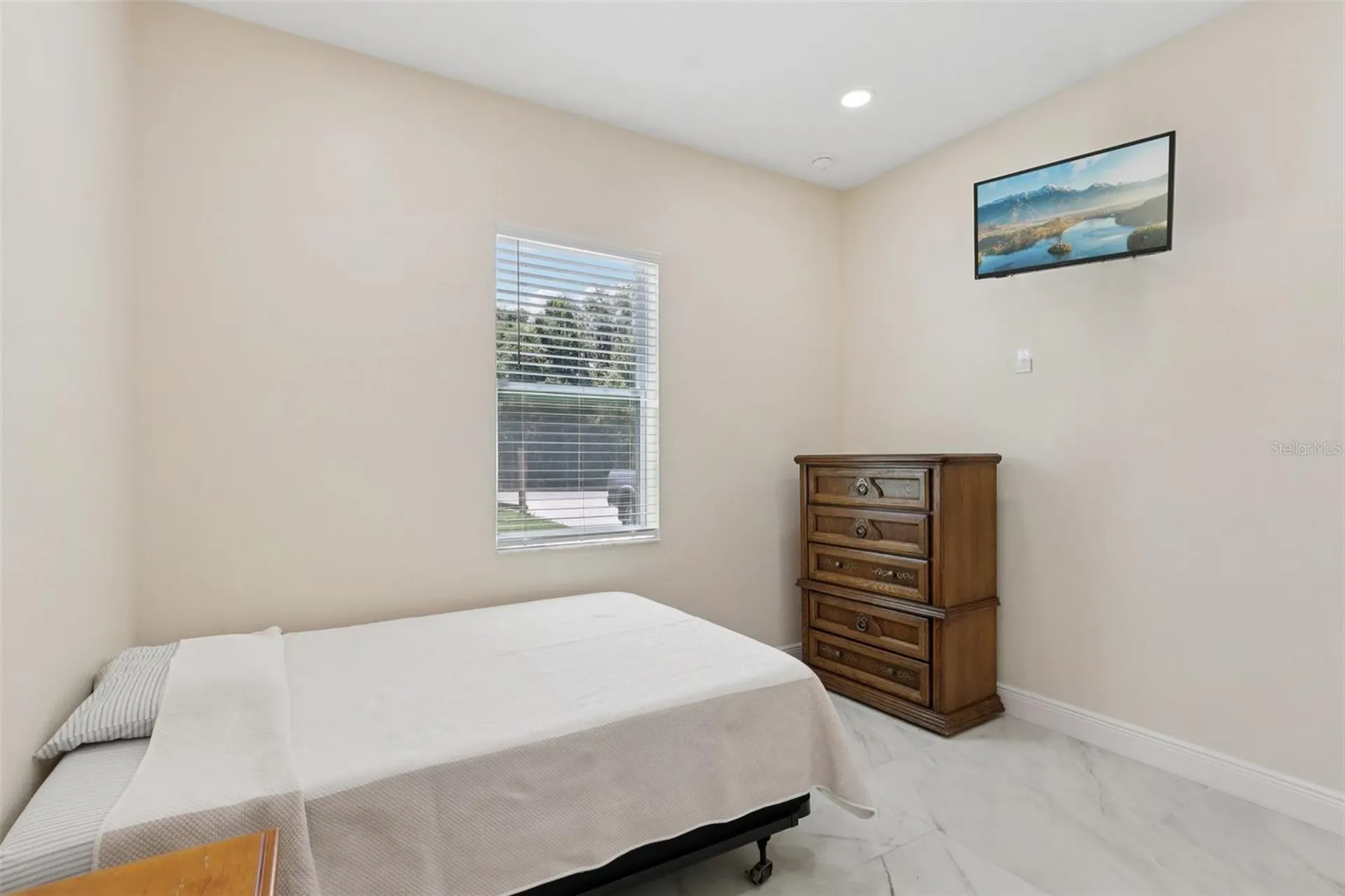 33433 Loop Court Webster FL 33597