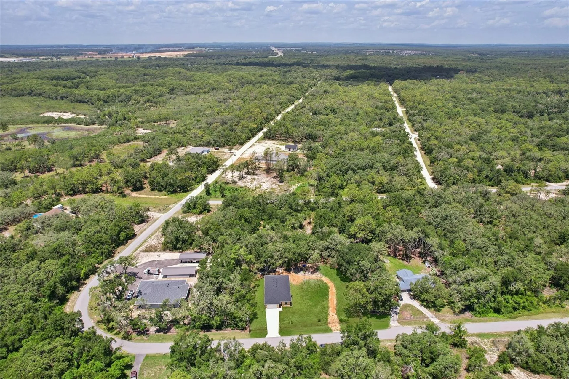33433 Loop Court Webster FL 33597
