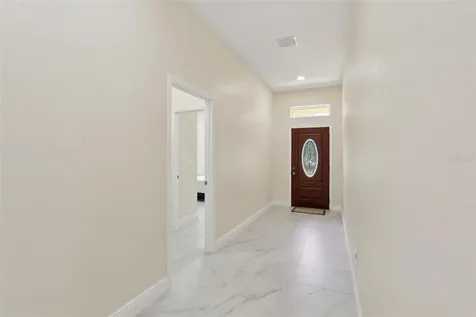 33433 Loop Court Webster FL 33597