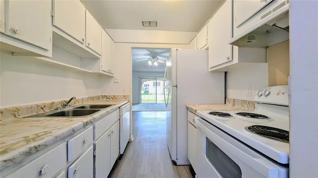 5957 Casa Del Rey Circle Orlando FL 32809
