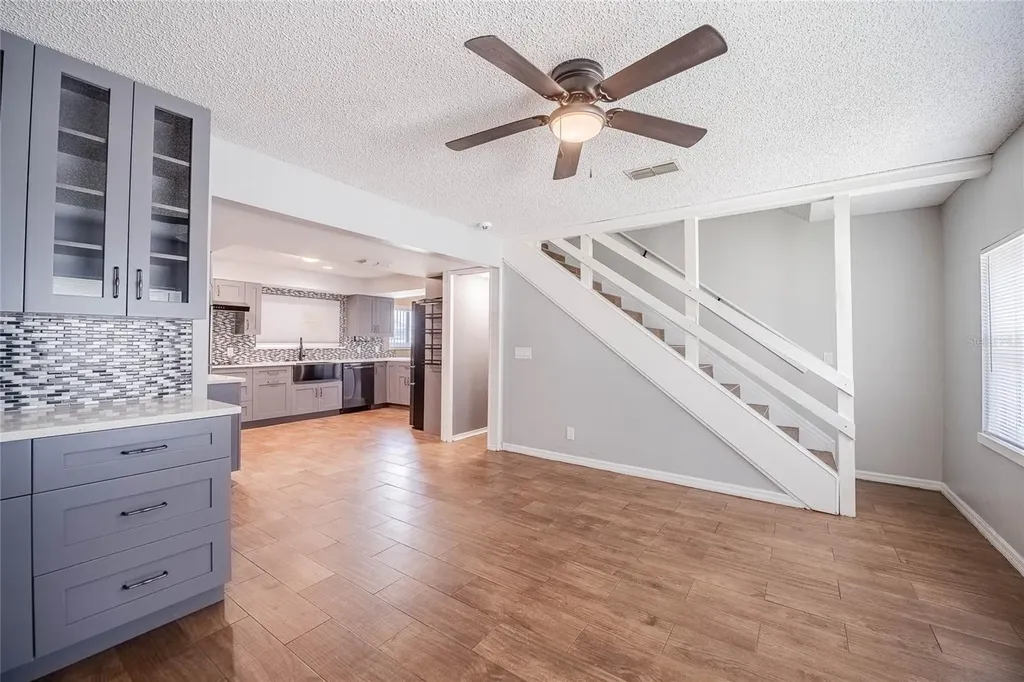 252 W Brookins Avenue Eagle Lake FL 33839