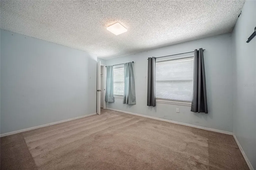 252 W Brookins Avenue Eagle Lake FL 33839