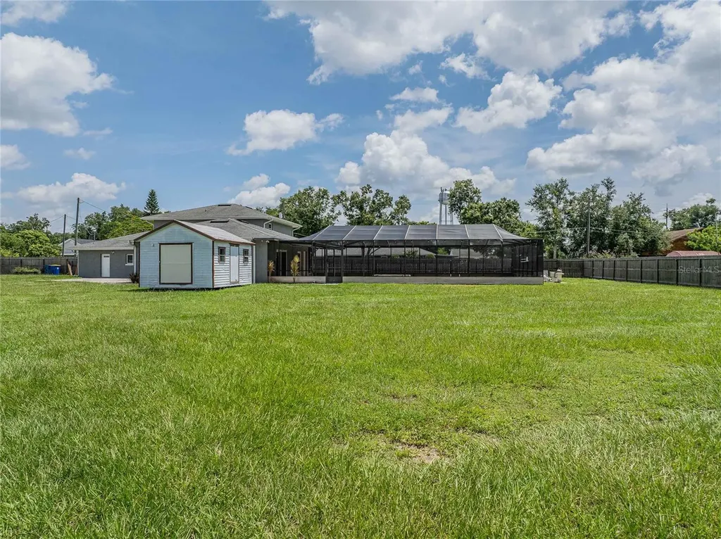 252 W Brookins Avenue Eagle Lake FL 33839