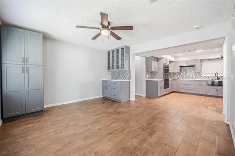 252 W Brookins Avenue Eagle Lake FL 33839