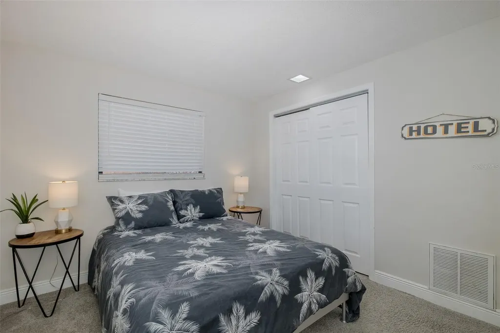 2180 Philippe Parkway Safety Harbor FL 34695