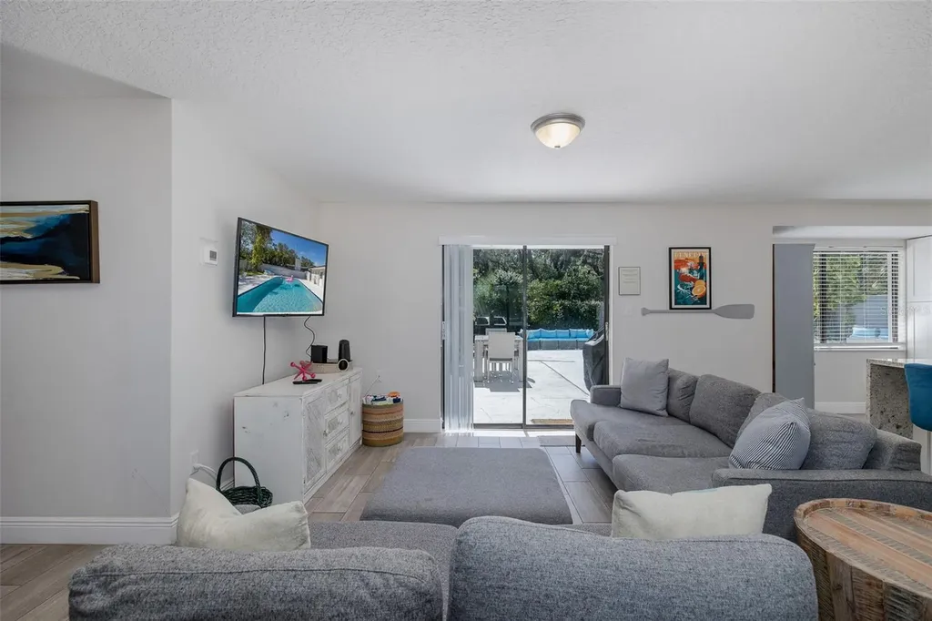 2180 Philippe Parkway Safety Harbor FL 34695