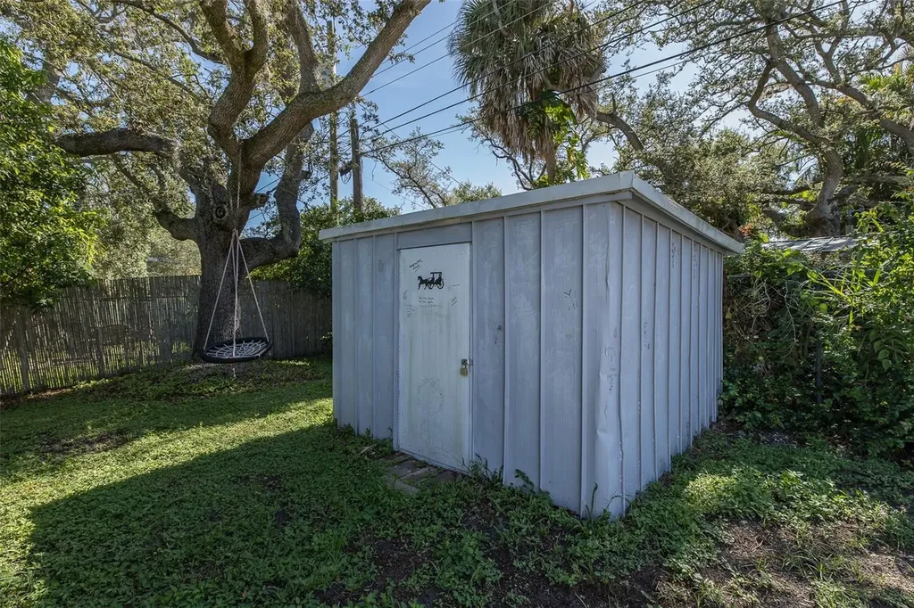 2180 Philippe Parkway Safety Harbor FL 34695