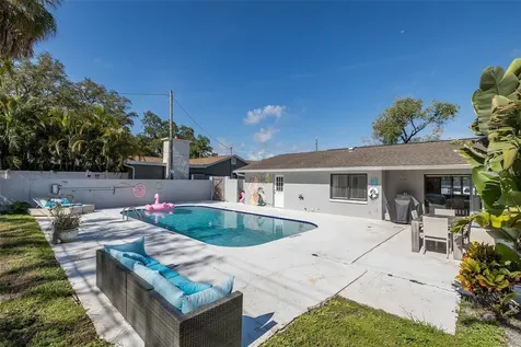 2180 Philippe Parkway Safety Harbor FL 34695