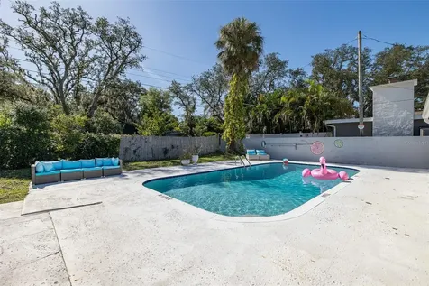 2180 Philippe Parkway Safety Harbor FL 34695