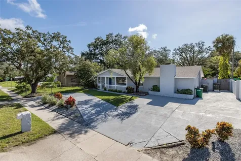 2180 Philippe Parkway Safety Harbor FL 34695