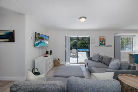 2180 Philippe Parkway Safety Harbor FL 34695