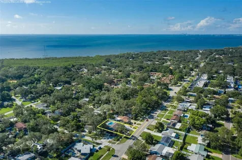 2180 Philippe Parkway Safety Harbor FL 34695