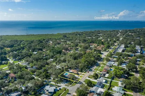 2180 Philippe Parkway Safety Harbor FL 34695