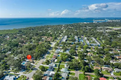 2180 Philippe Parkway Safety Harbor FL 34695