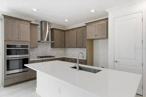 1081 Signet Apollo Beach FL 33572