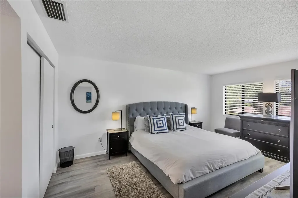 4658 Longwater Chase Sarasota FL 34235