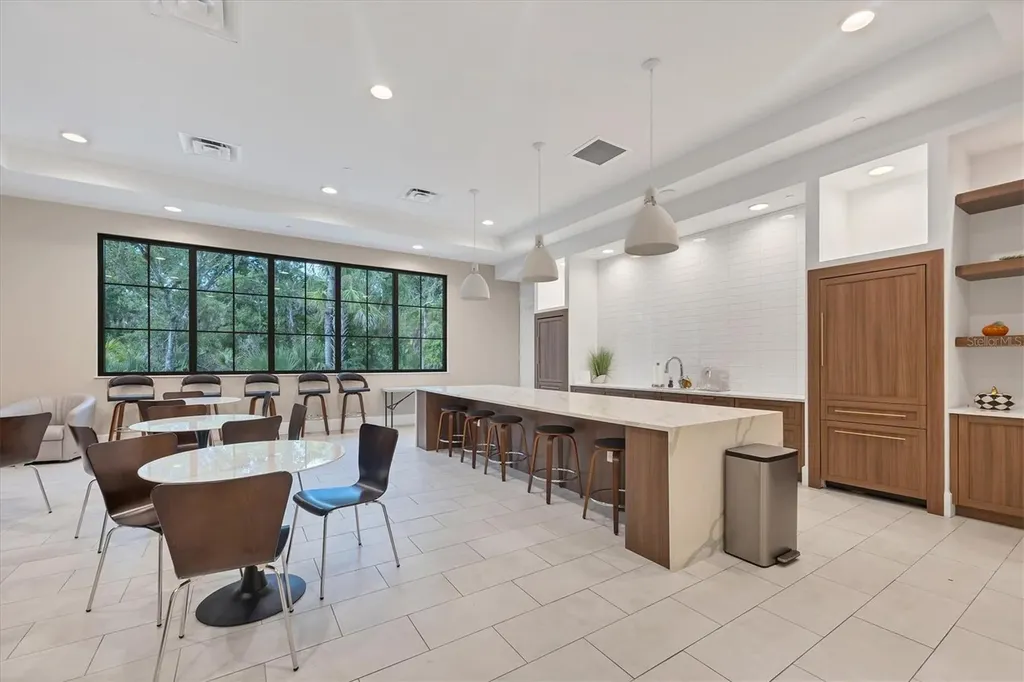 4658 Longwater Chase Sarasota FL 34235