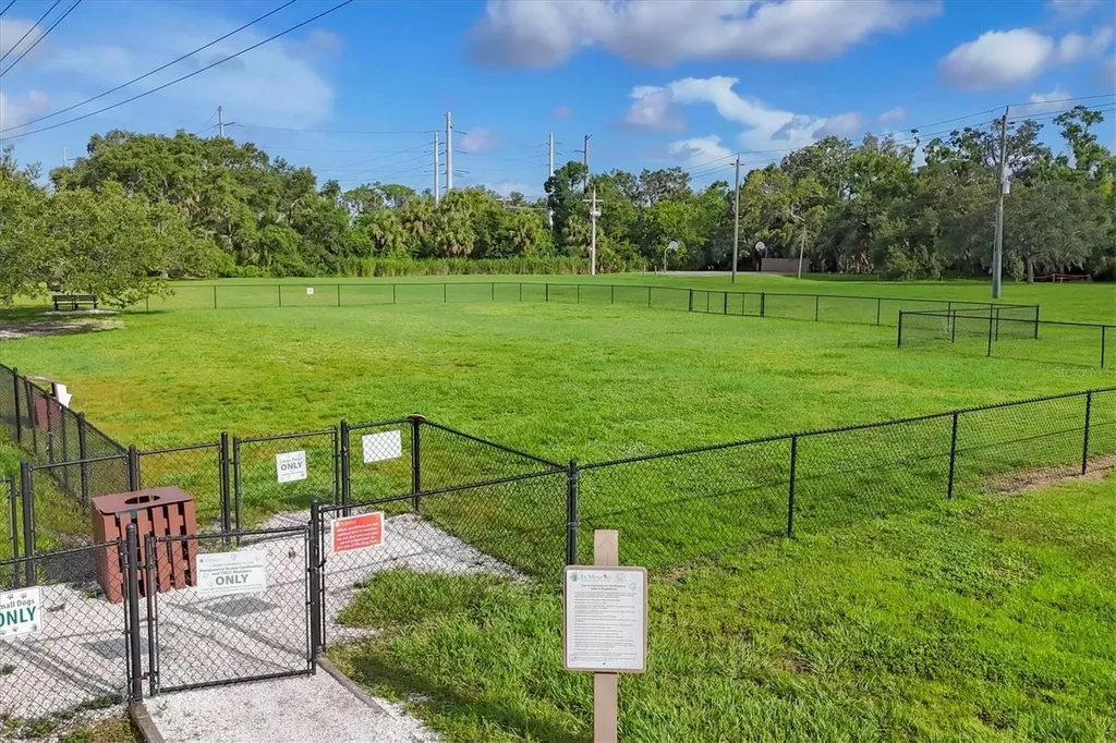 4658 Longwater Chase Sarasota FL 34235