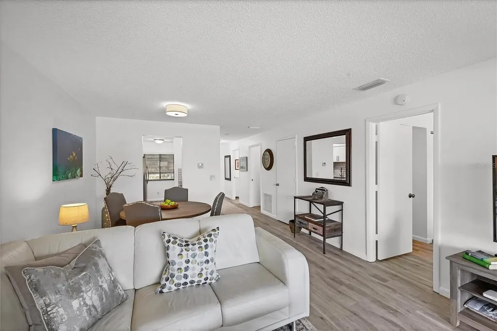 4658 Longwater Chase Sarasota FL 34235