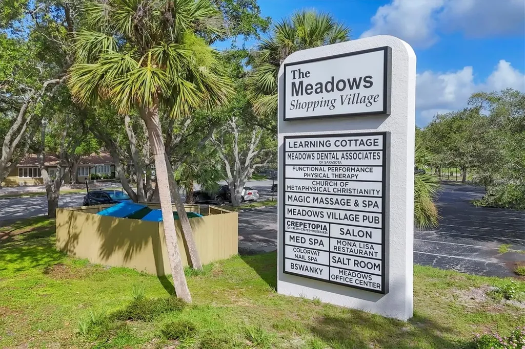 4658 Longwater Chase Sarasota FL 34235