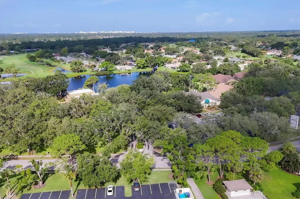 4658 Longwater Chase Sarasota FL 34235